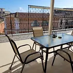 Kiki\'S Penthouse